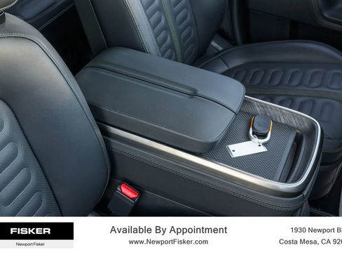 Used 2024 Rivian R1T Adventure image 37