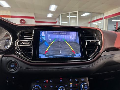 Used 2021 Dodge Durango Citadel image 28