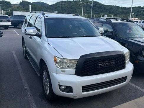 Used 2008 Toyota Sequoia Platinum RWD image 1
