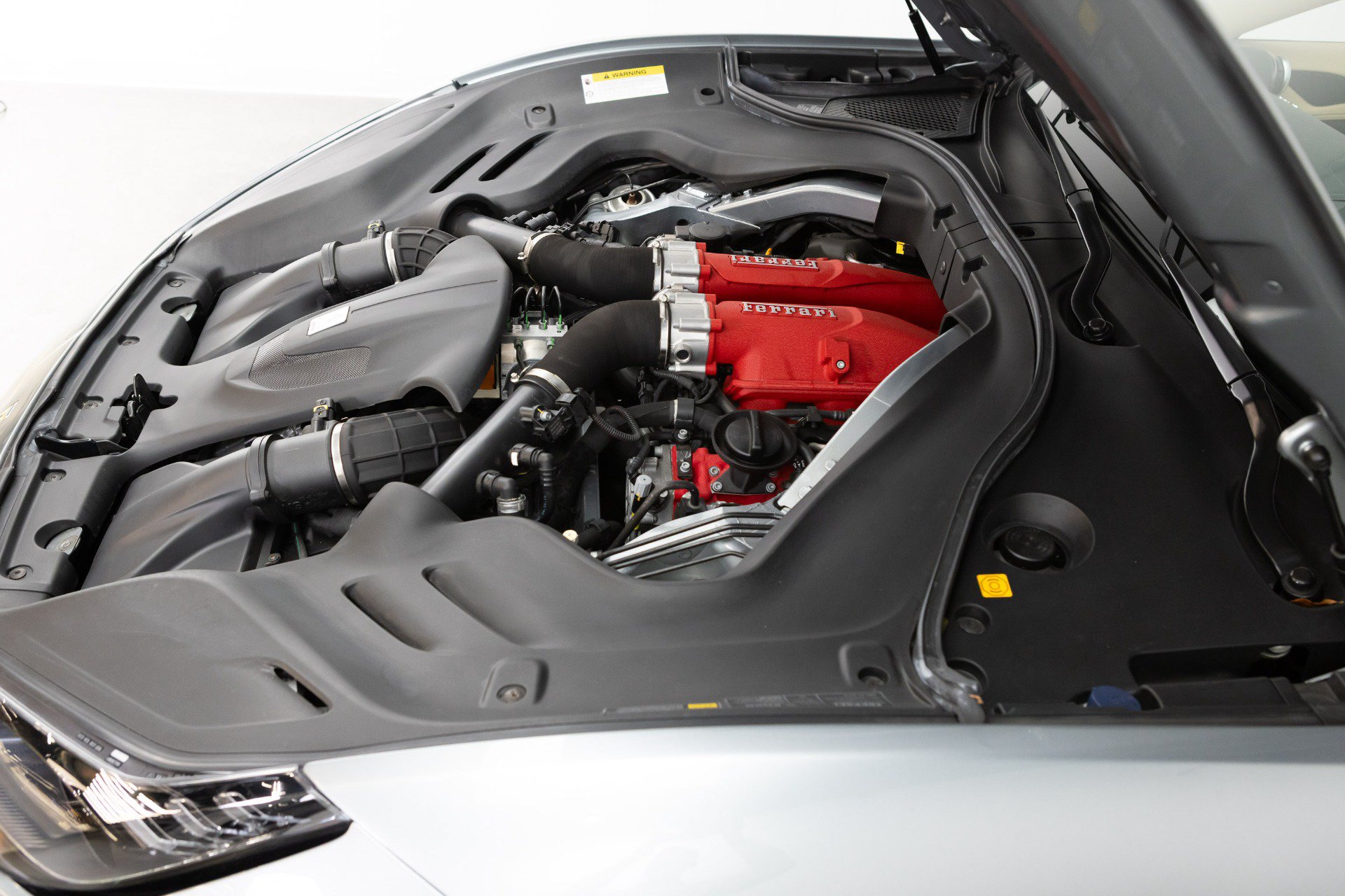 Certified 2019 Ferrari Portofino RWD image 90