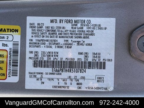 Used 2024 Ford Mustang Coupe RWD image 31