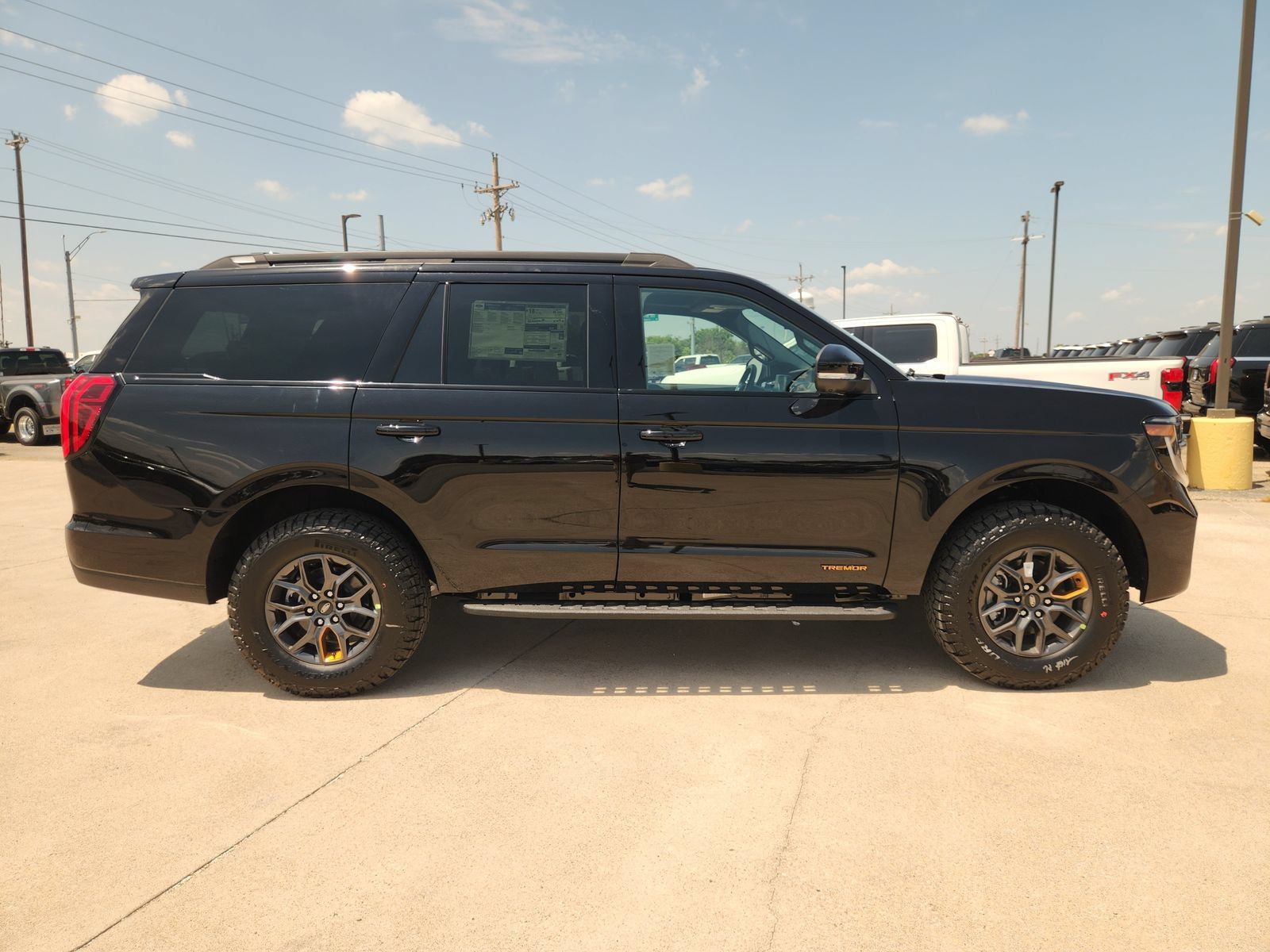 New 2027 Ford Expedition Tremor w/ Driver's Package AWD/4WD image 7