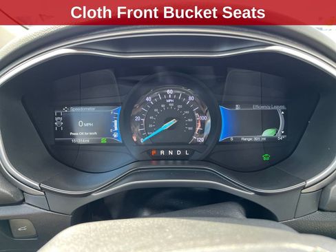 Used 2020 Ford Fusion SE FWD image 20