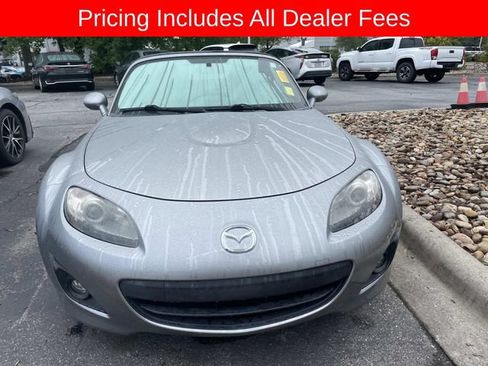 Used 2010 MAZDA MX-5 Miata Sport w/ Convenience Pkg RWD image 13