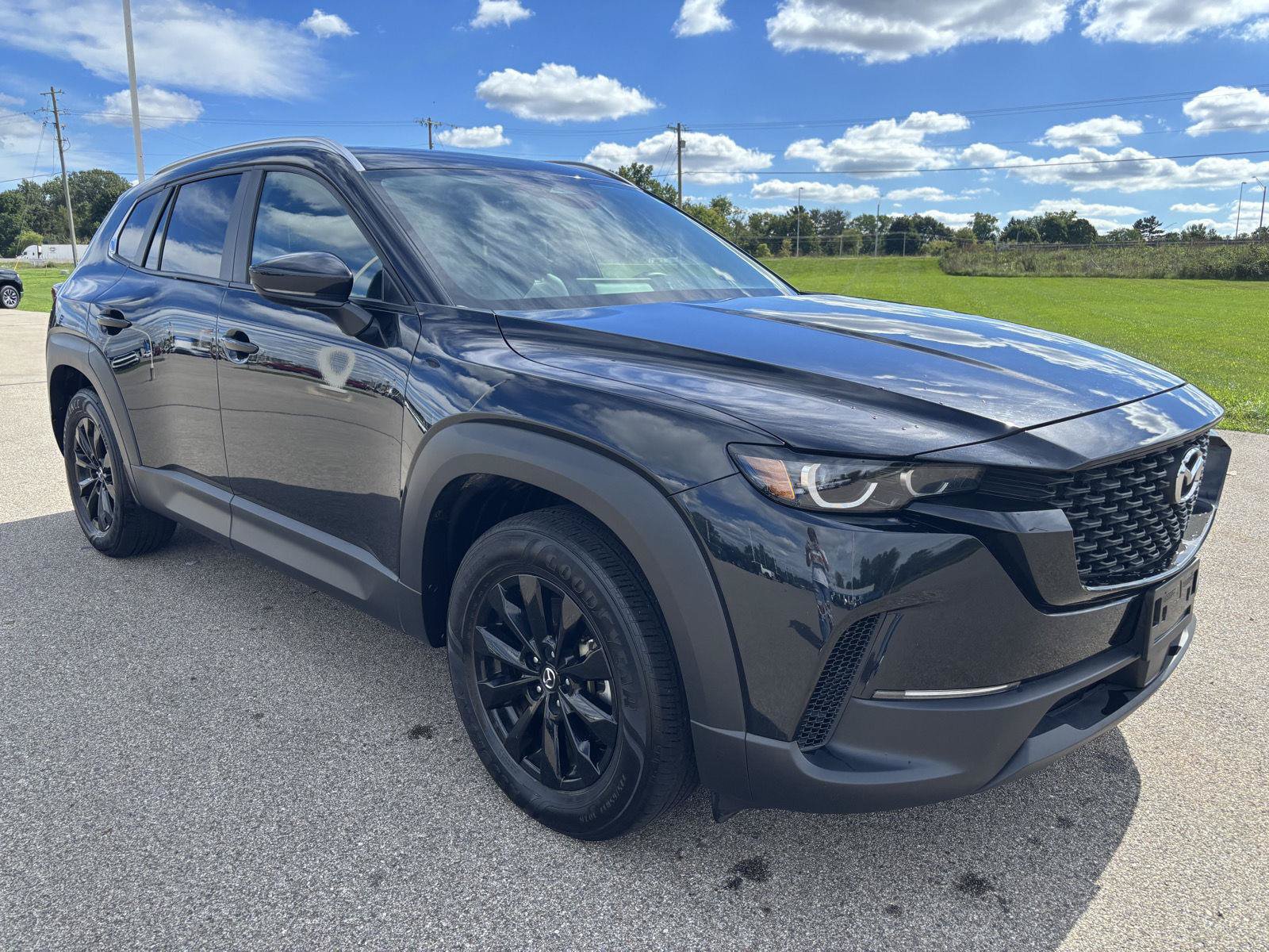 Used 2025 MAZDA CX-50 AWD 2.5 S w/ Premium Package image 5
