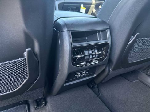 New 2025 Jeep Grand Cherokee Laredo image 20