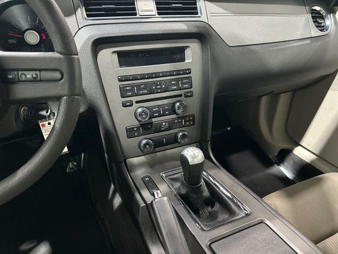 Used 2011 Ford Mustang GT RWD image 59