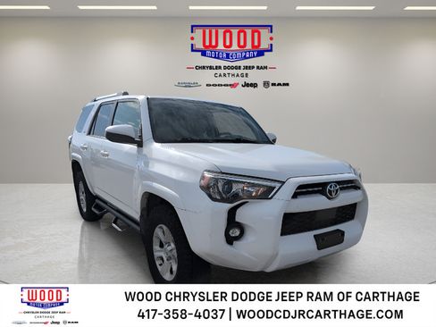 Used 2021 Toyota 4Runner SR5 AWD/4WD image 1