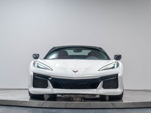 Used 2023 Chevrolet Corvette Z06 RWD image 36