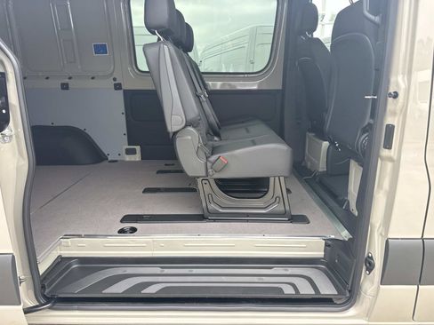 New 2026 Mercedes-Benz Sprinter 2500 image 3