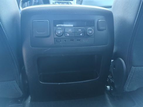 Used 2018 Chevrolet Tahoe LT w/ LT Signature Package AWD/4WD image 25