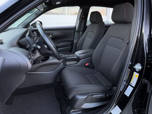 Certified 2025 Honda HR-V Sport image 12