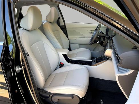 Used 2024 Hyundai Kona Limited AWD/4WD image 28