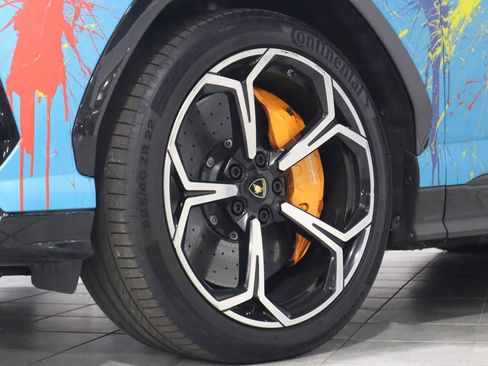 Used 2019 Lamborghini Urus image 8