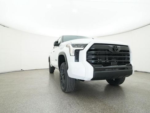 New 2026 Toyota Tundra Limited AWD/4WD image 14