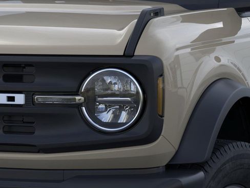 New 2026 Ford Bronco 4-Door AWD/4WD image 20