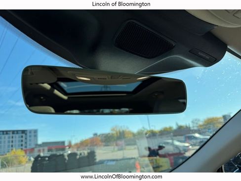 Certified 2022 Lincoln Nautilus Reserve w/ Equipment Group 201A image 51