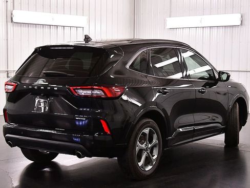 Used 2024 Ford Escape ST-Line w/ Tech Pack #1 AWD/4WD image 8