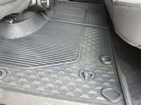 Used 2022 RAM 1500 Big Horn image 10