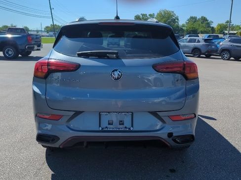 Used 2022 Buick Encore GX Select w/ Sport Touring Package FWD image 16