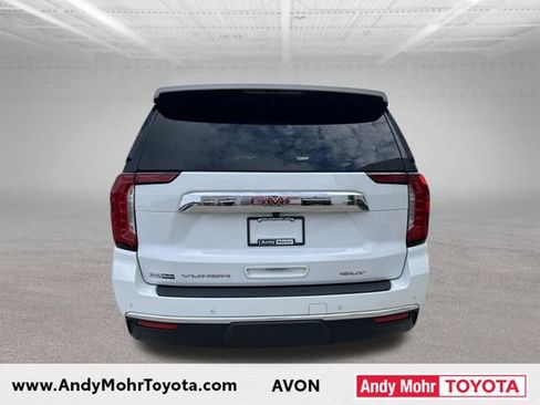 Used 2023 GMC Yukon SLT AWD/4WD image 7