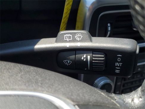 Used 2016 Volvo V60 T5 Premier image 21