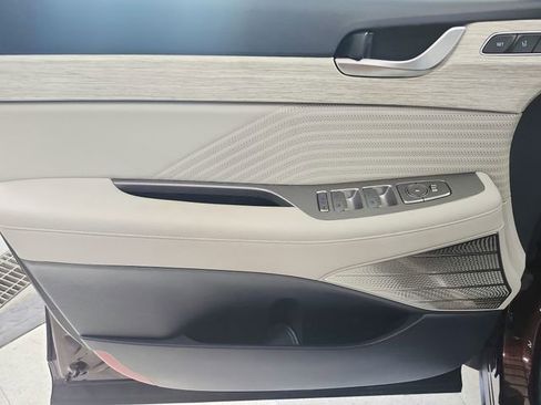 Used 2025 Hyundai Palisade Calligraphy FWD image 36