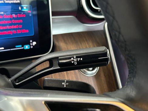 Used 2025 Mercedes-Benz C 300 4MATIC Sedan image 25