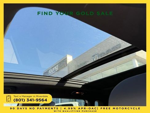 New 2025 Jeep Compass Latitude w/ Sun & Sound Group image 24