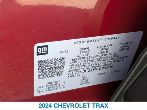 Used 2024 Chevrolet Trax RS w/ Sunroof Package image 26