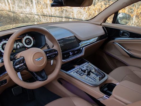 New 2026 Aston Martin DBX 707 AWD/4WD image 9