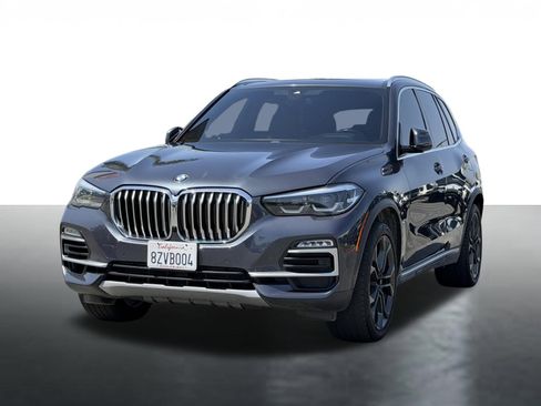 Used 2019 BMW X5 xDrive40i w/ Convenience Package AWD/4WD image 4