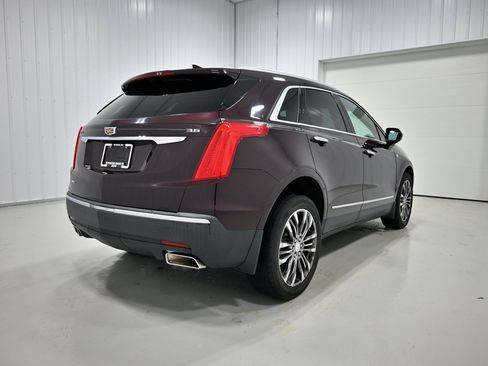 Used 2017 Cadillac XT5 Premium Luxury w/ LPO, Wheel Lock Package AWD/4WD image 33