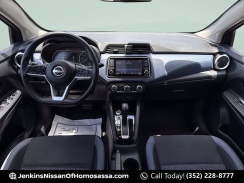 Certified 2023 Nissan Versa SV FWD image 19