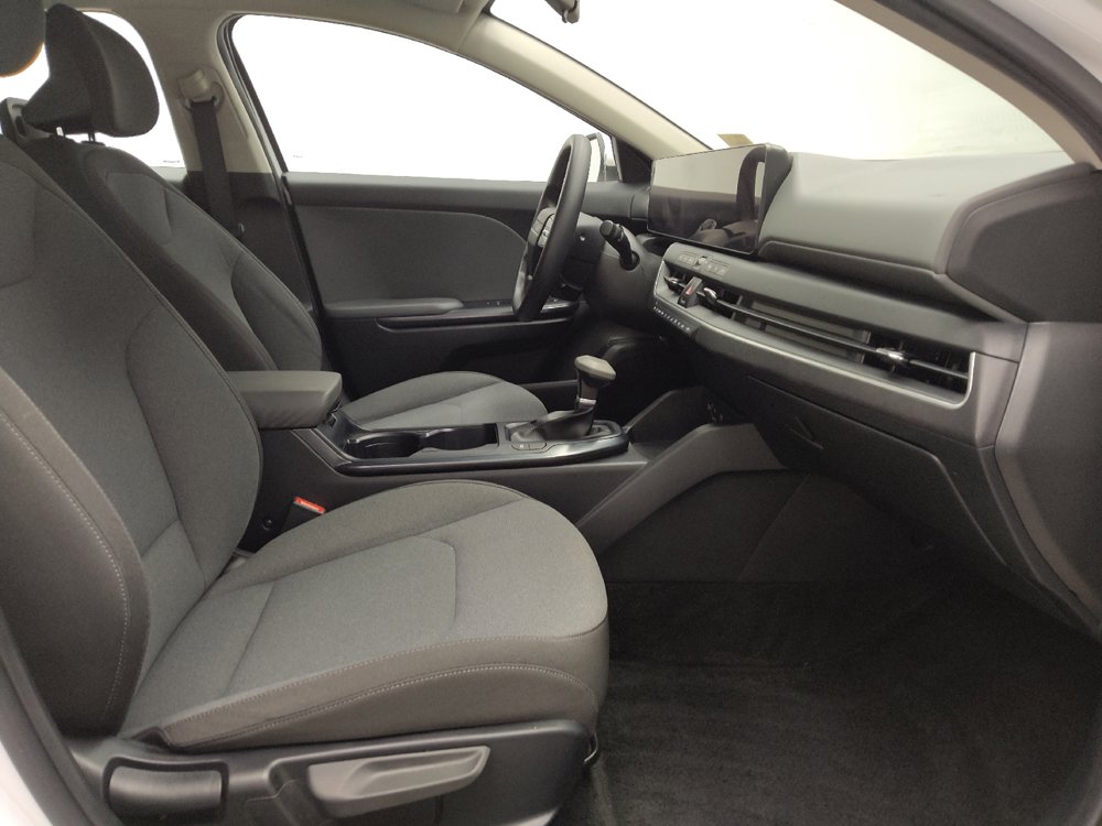 Used 2025 Kia K4 FWD image 21
