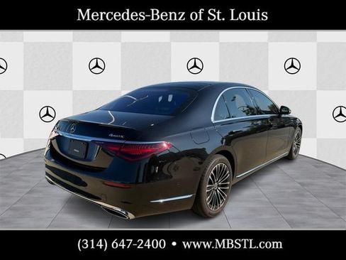 Used 2021 Mercedes-Benz S 580 4MATIC Sedan image 3
