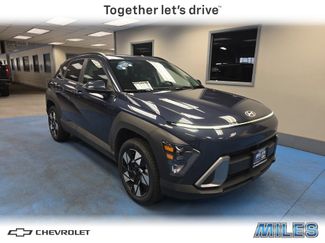 Used 2025 Hyundai Kona SEL AWD/4WD video 1
