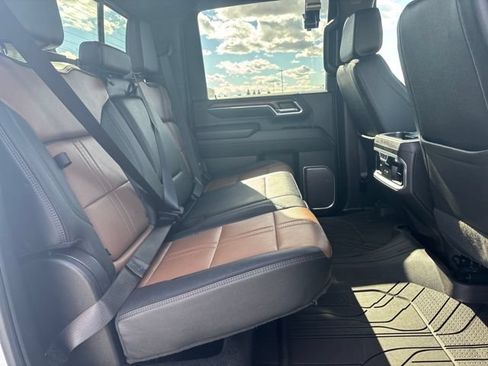 Certified 2024 Chevrolet Silverado 3500 High Country w/ Technology Package AWD/4WD image 24