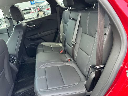 Used 2024 Chevrolet Blazer LT w/ LPO, Floor Liner Package FWD image 19