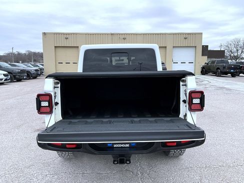 Certified 2021 Jeep Gladiator Rubicon AWD/4WD image 9