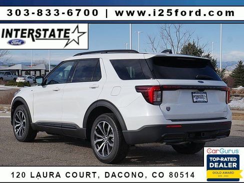New 2026 Ford Explorer ST-Line AWD/4WD image 3