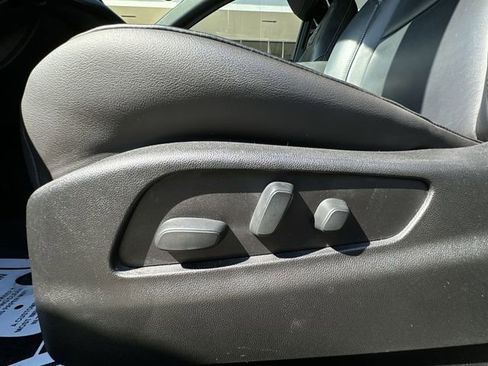 Used 2019 Cadillac XT4 Premium Luxury w/ Driver Awareness Package image 20