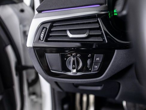 Used 2023 BMW M5 w/ Executive Package image 35