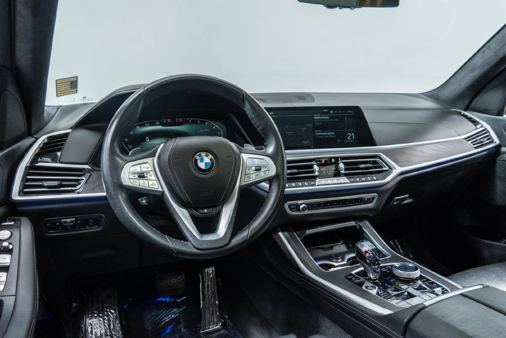 Used 2022 BMW X7 xDrive40i w/ Executive Package AWD/4WD image 15