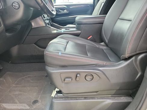 Certified 2022 Chevrolet Suburban RST w/ Luxury Package RWD image 26