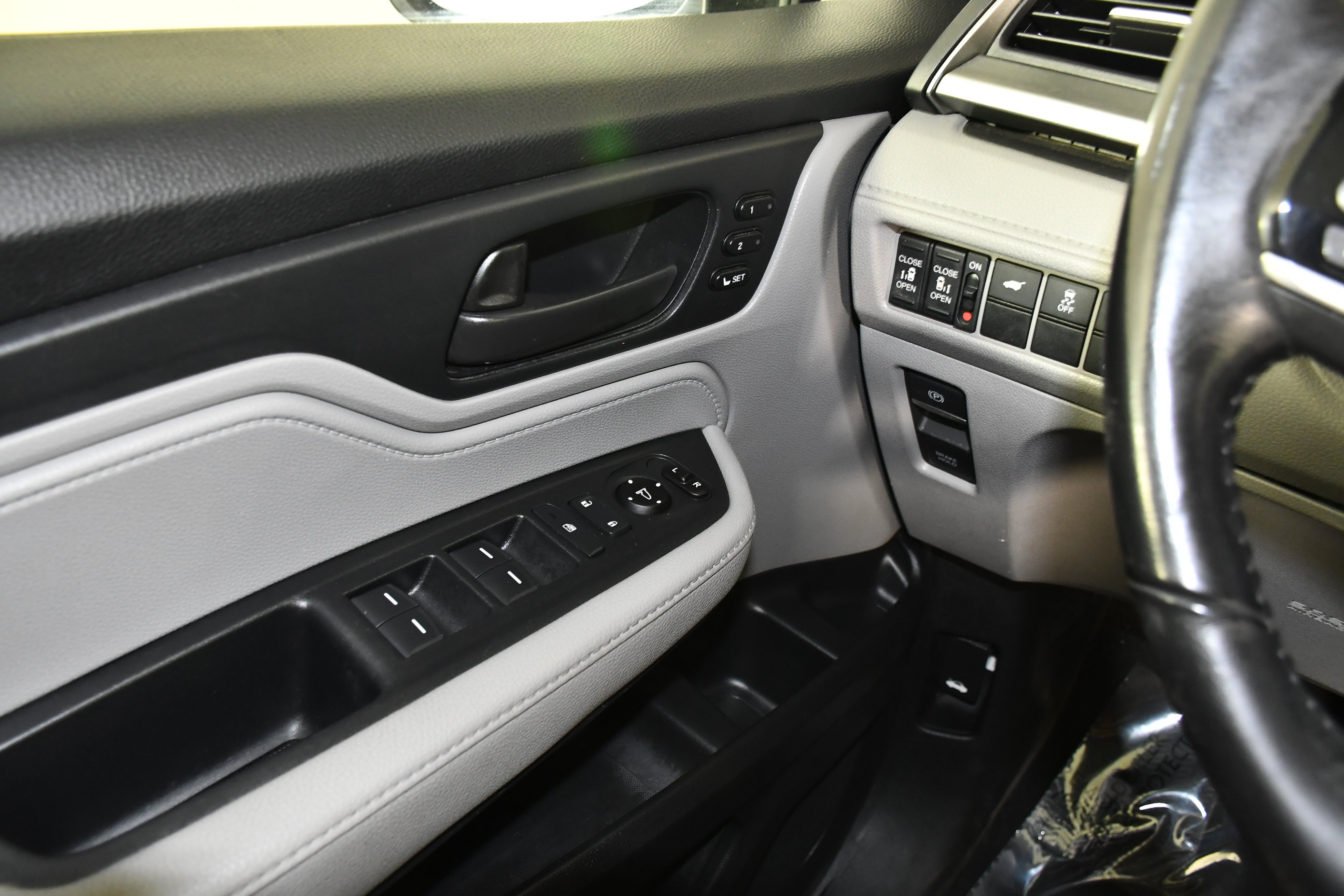 Used 2020 Honda Odyssey EX-L image 32