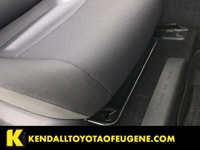 Used 2022 Toyota Corolla LE FWD image 28