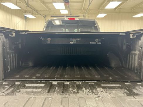 Used 2018 Ford F150 Lariat w/ Equipment Group 502A Luxury AWD/4WD image 25
