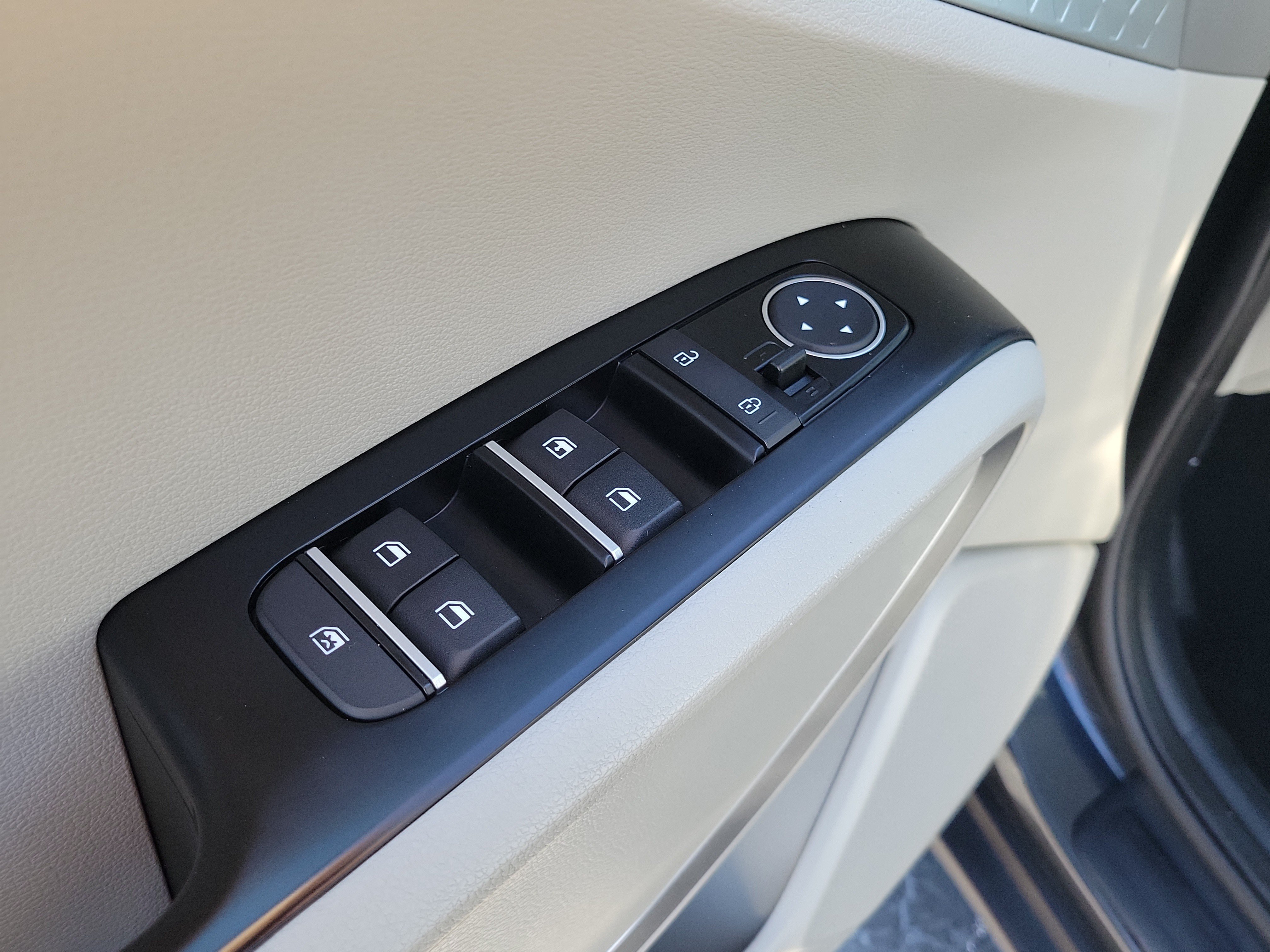 Used 2024 Kia Soul LX FWD image 17