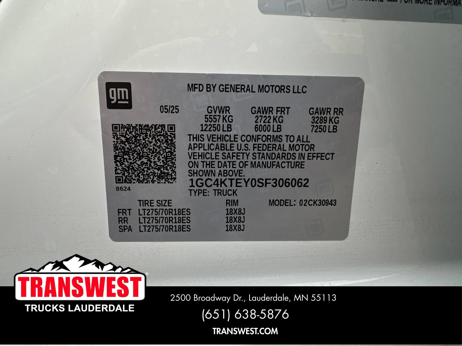 Used 2025 Chevrolet Silverado 3500 LT w/ Safety Package AWD/4WD image 16